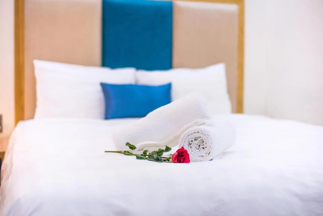 Sincero Hotel & Apartment Da Nang 2*,